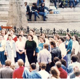 Kórus az 1989. április 22-i demonstráció helyszínén
